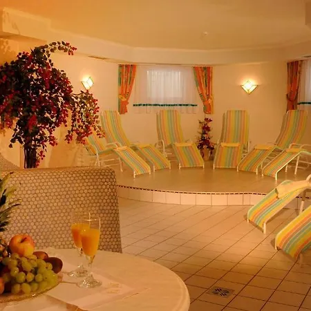 Belmont Hotel